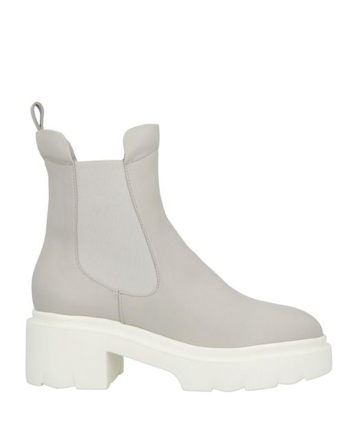 Pomme D'or White Ankle Boots