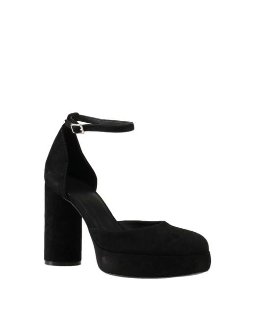 Vic Matié Black Pumps