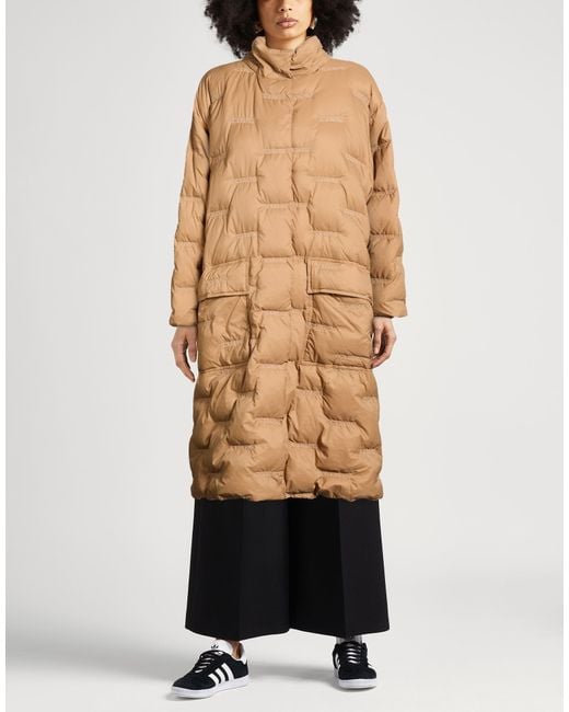 Iceberg Natural Puffer