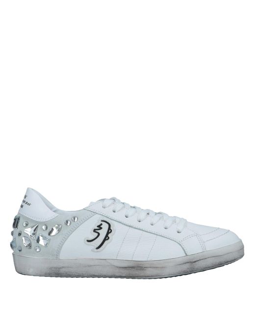 Primabase White Low-tops & Sneakers