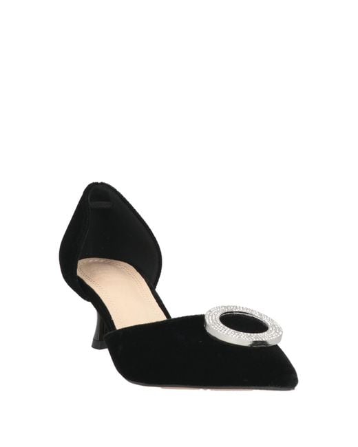 Twenty Four Haitch Black Pumps