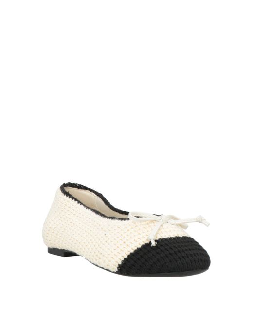 Steve Madden Natural Ballet Flats