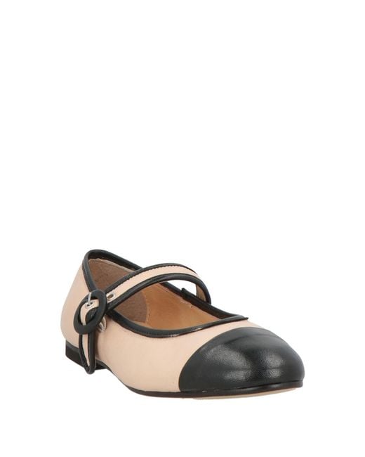 Ovyè Natural Ballet Flats