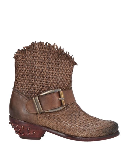 JP/DAVID Brown Stiefelette