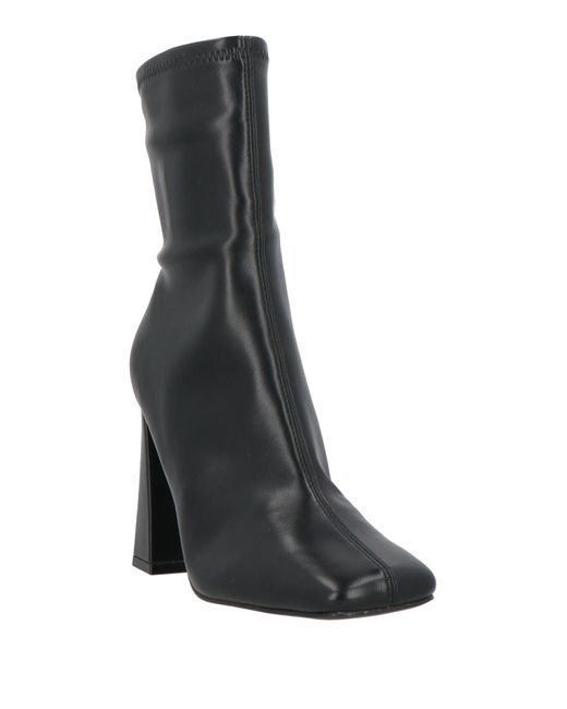 Steve Madden Black Boot