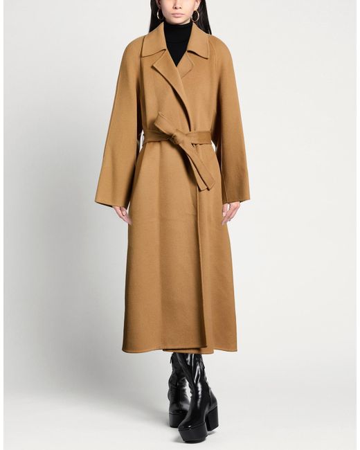 Low Classic Natural Coats