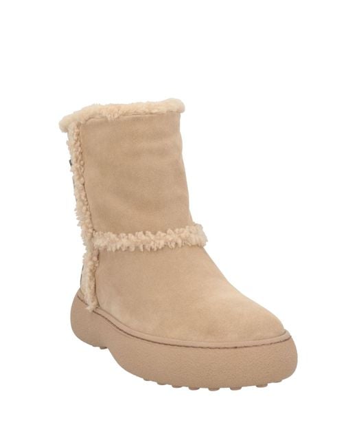 Tod's Natural Stiefeletten W. G. aus Veloursleder