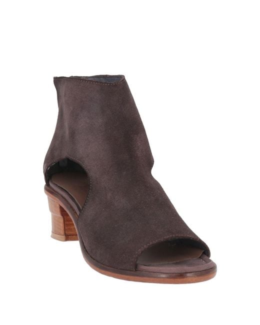 JP/DAVID Brown Dark Ankle Boots Leather
