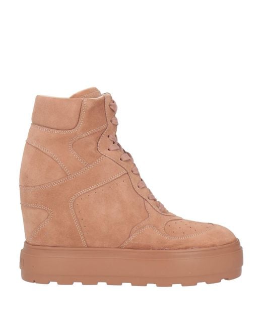 Sneakers Casadei de color Brown
