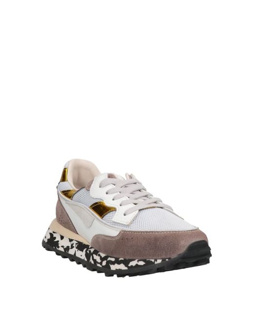 HIDNANDER White Trainers