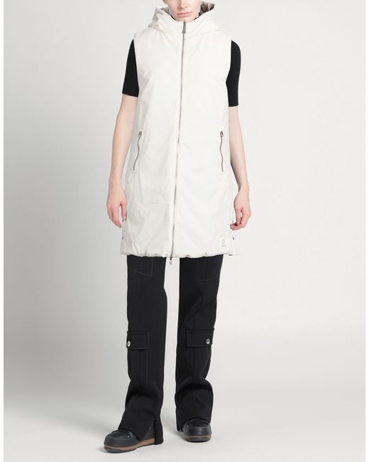 Suns Boards White Puffer