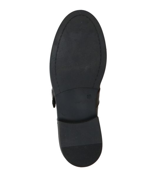 Ovyè Black Loafer