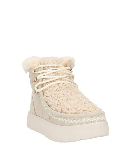 CafeNoir Natural Ankle Boots