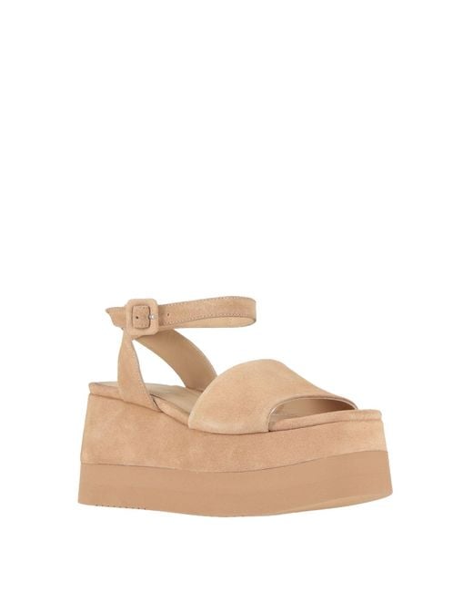 Paloma Barceló Natural Sandals