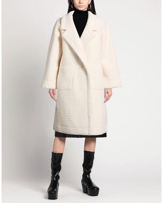 No Secrets White Shearling & Teddy