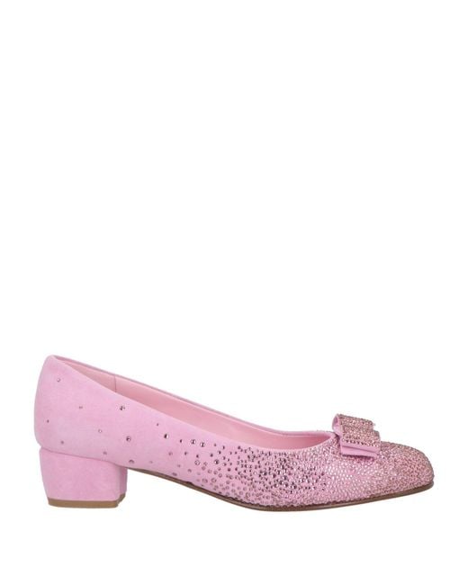 Ferragamo Pink Pumps