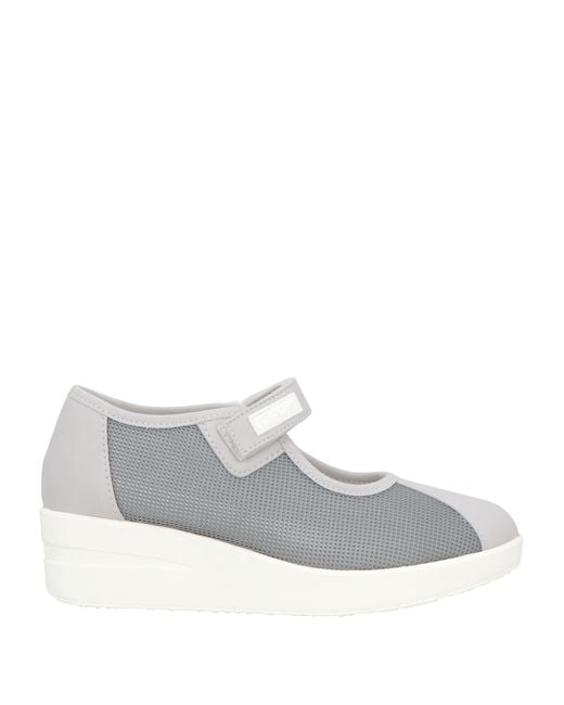 AGILE by RUCOLINE White Pumps