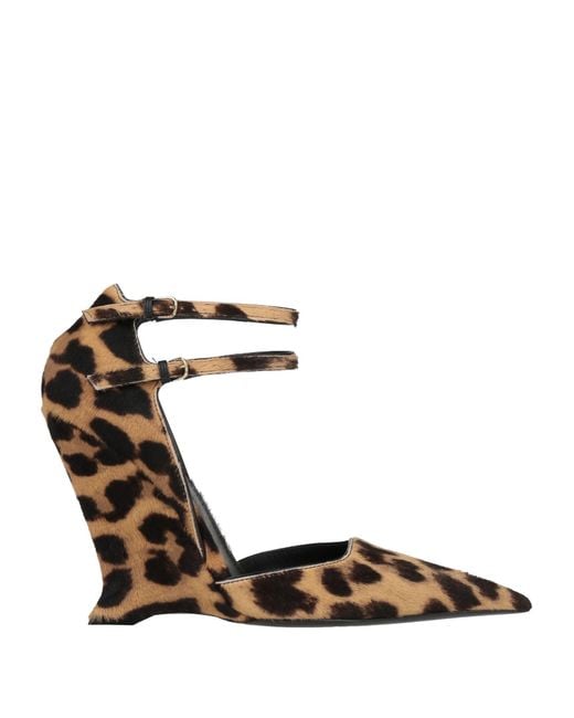 Ferragamo Metallic Pumps