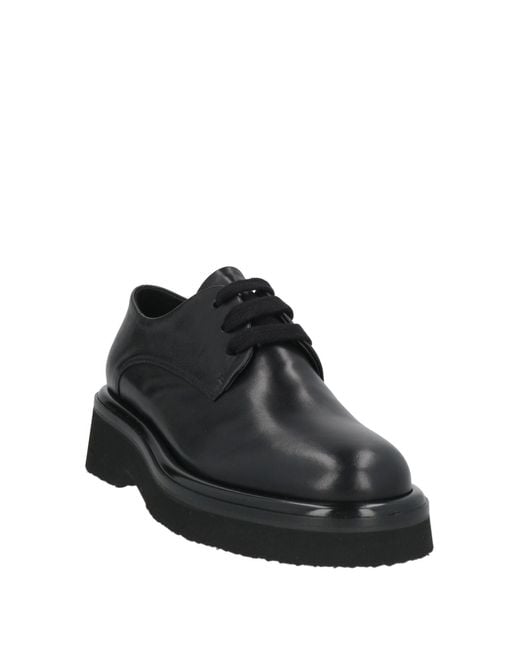 Stringate di Halmanera in Black