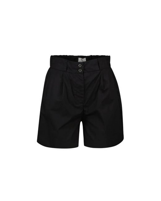 Woolrich White Shorts & Bermudashorts