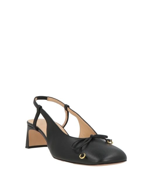 Odissi Black Pumps Leather