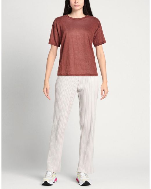 Aragona Red T-Shirts