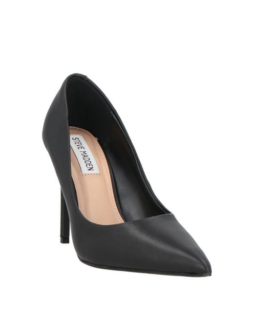 Steve Madden Black Pumps