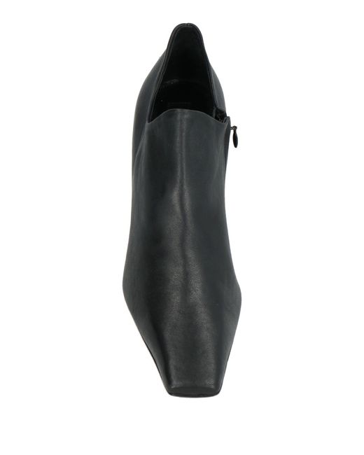 ARMARIUM Black Ankle Boots Leather