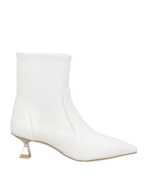 Stuart Weitzman White Ankle Boots Leather