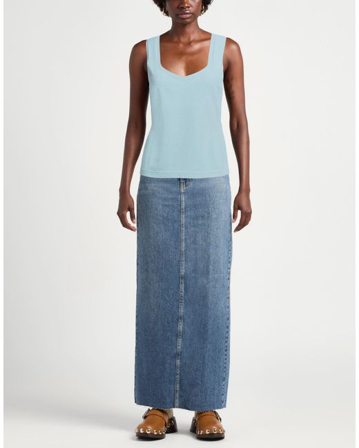 D.exterior Blue Top