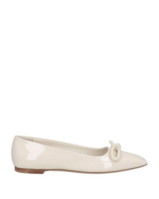 Ferragamo Natural Ivory Ballet Flats Calfskin