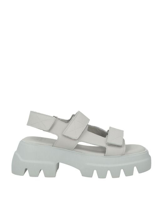 COPENHAGEN Gray Sandals