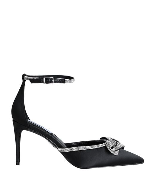 Steve Madden Black Pumps