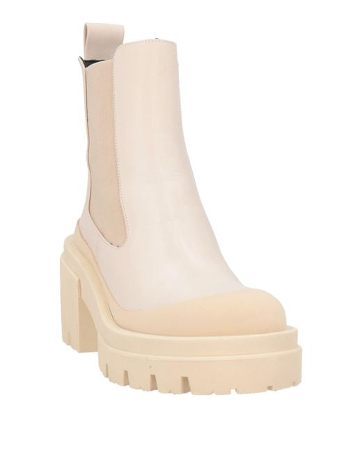 Eqüitare Natural Ankle Boots