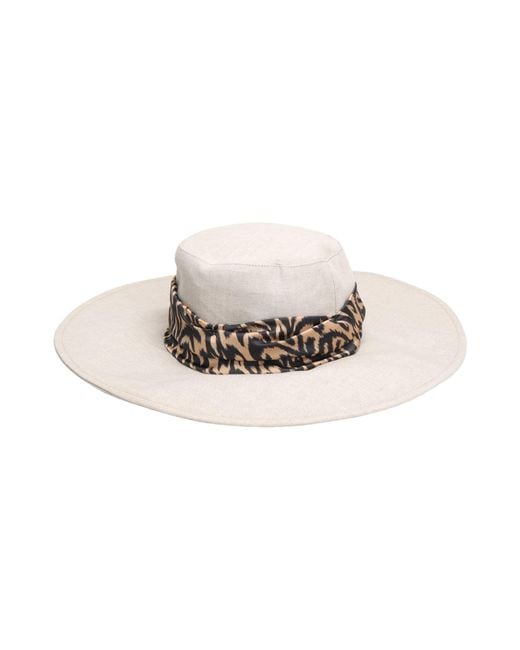 8 by YOOX White Hat