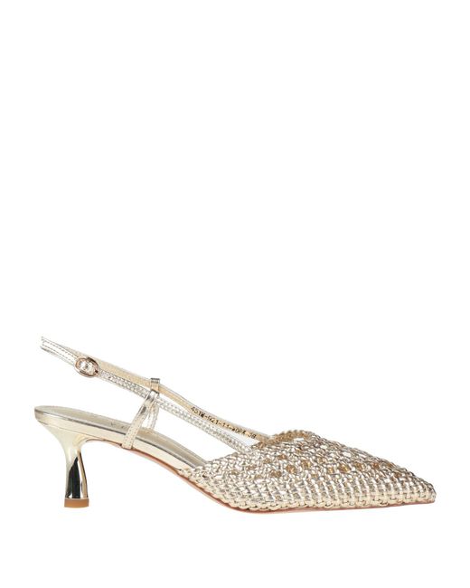 Emanuélle Vee Natural Pumps
