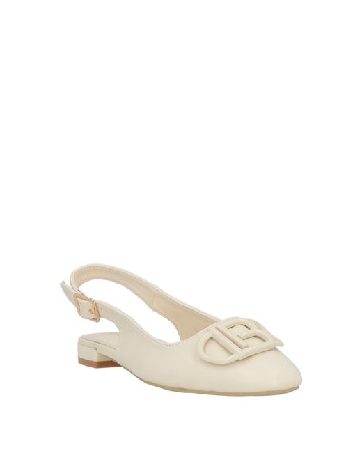 Laura Biagiotti Natural Ballet Flats