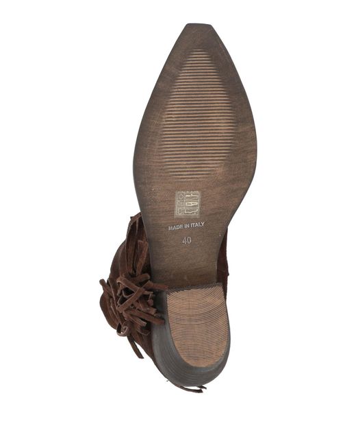 Ovyè Brown Ankle Boots