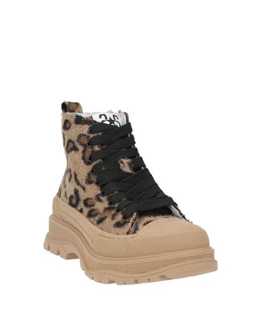2 Star Brown Ankle Boots Textile Fibers
