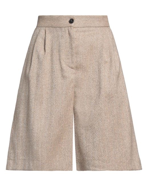 ViCOLO Natural Shorts & Bermuda Shorts Polyester, Viscose, Elastane