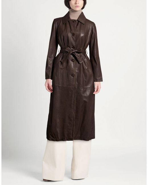 Bully Brown Coat