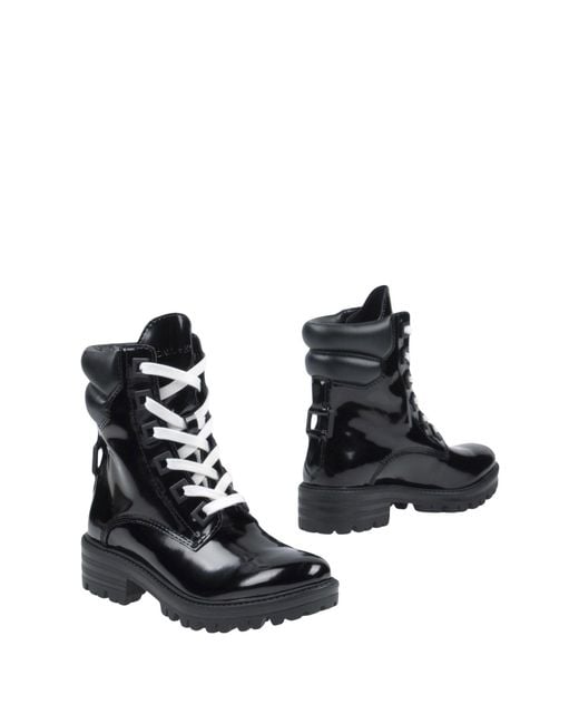 Kendall + Kylie Black Ankle Boots