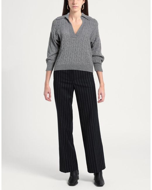 Pullover di CROCHÈ in Gray