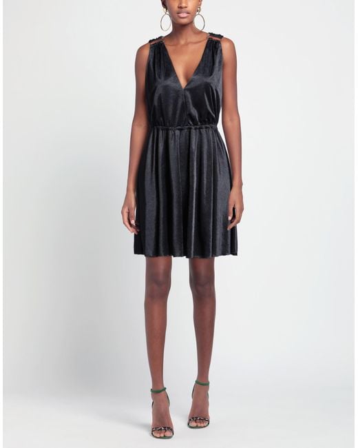 Robe Courte Nenette en coloris Black