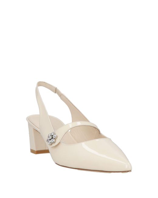 Stuart Weitzman Natural Pumps Leather