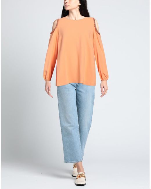 Clips Orange Top