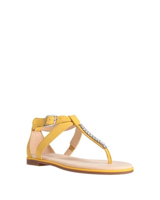 Clarks Natural Mustard Thong Sandal Leather