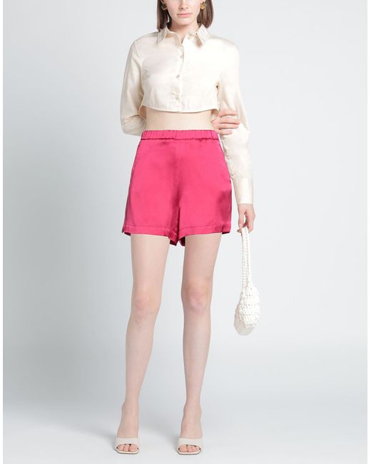 Shorts et bermudas THE NINA STUDIO en coloris Pink