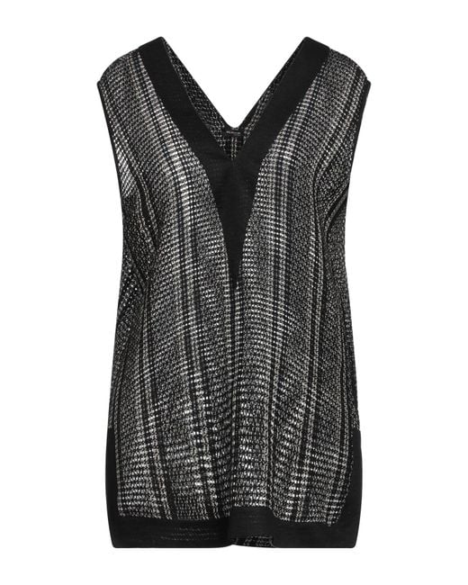 Kiton Black Top Linen
