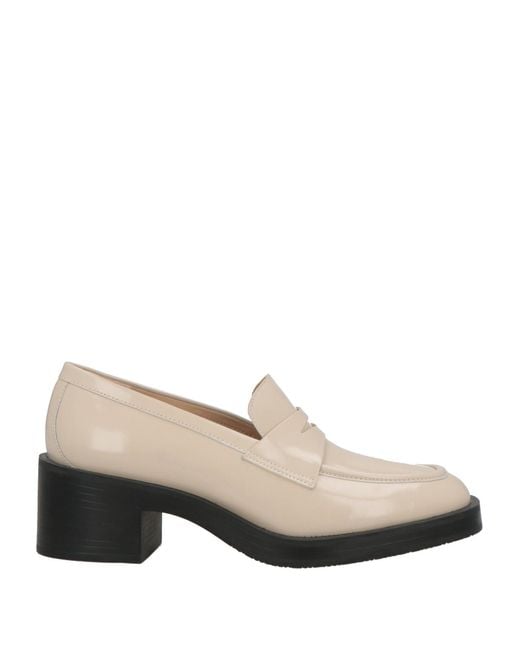 Stuart Weitzman Natural Loafer